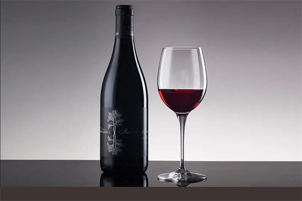 金京港商贸葡萄酒